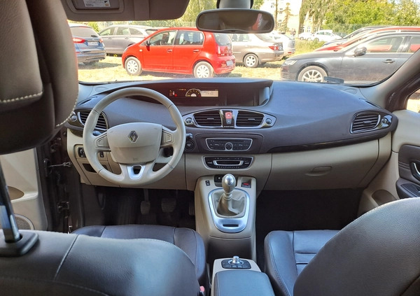 Renault Scenic cena 22900 przebieg: 205000, rok produkcji 2011 z Jarosław małe 121